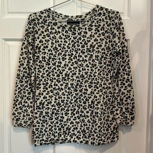 Minkpink leopard print T-shirt/sweatshirt size extra small - Picture 8 of 8